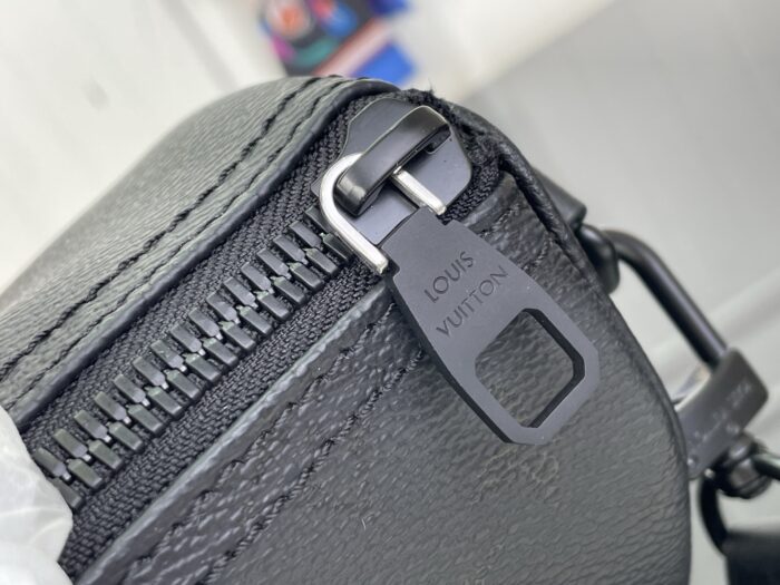 루이비통 키폴 반둘리에 25 M28369 블랙 레플리카 미러급 SA급 S급 고퀄리티 최상급 하이엔드 가방 [남성여성공용] 7