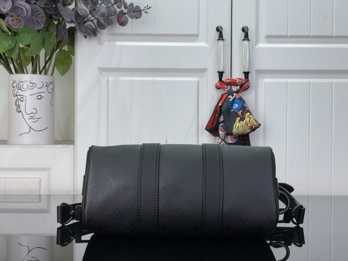 루이비통 키폴 반둘리에 25 M28369 블랙 레플리카 미러급 SA급 S급 고퀄리티 최상급 하이엔드 가방 [남성여성공용] 4