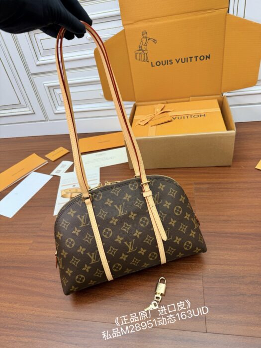 루이비통 스콰이어 이스트 웨스트 M28951 레플리카 미러급 SA급 S급 고퀄리티 최상급 하이엔드 가방 [여성] 2