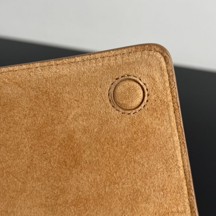 보테가베네타 노뚜르노 843893 스웨이드 브라운 레플리카 미러급 SA급 S급 고퀄리티 최상급 하이엔드 가방 [남성여성공용] 8