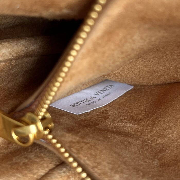 보테가베네타 노뚜르노 843893 스웨이드 브라운 레플리카 미러급 SA급 S급 고퀄리티 최상급 하이엔드 가방 [남성여성공용] 9