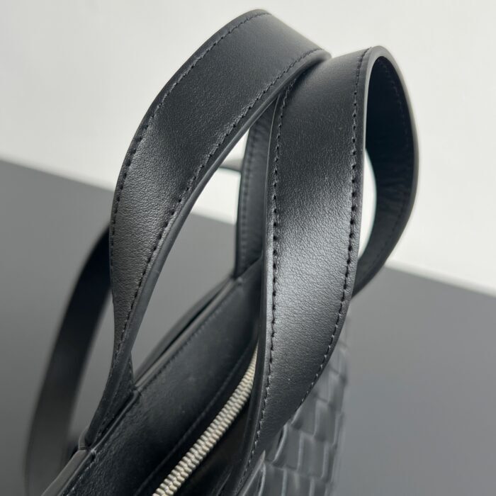 보테가베네타 미니 인트레치아토 지퍼 토트 백 855504 블랙 레플리카 미러급 SA급 S급 고퀄리티 최상급 하이엔드 가방 [남성여성공용] 7