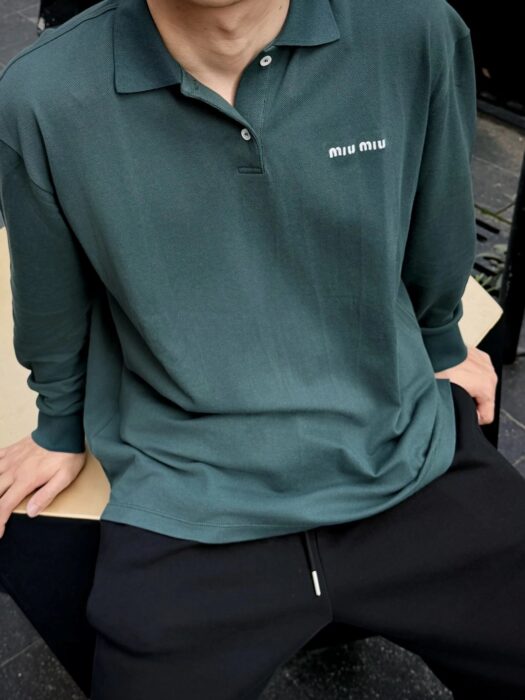 미우미우 자수 카라티 / 폴로 / 긴팔티 / 폴로티 2컬러 레플리카 미러급 SA급 S급 고퀄리티 하이엔드 최상급 의류 [남성여성공용] 2