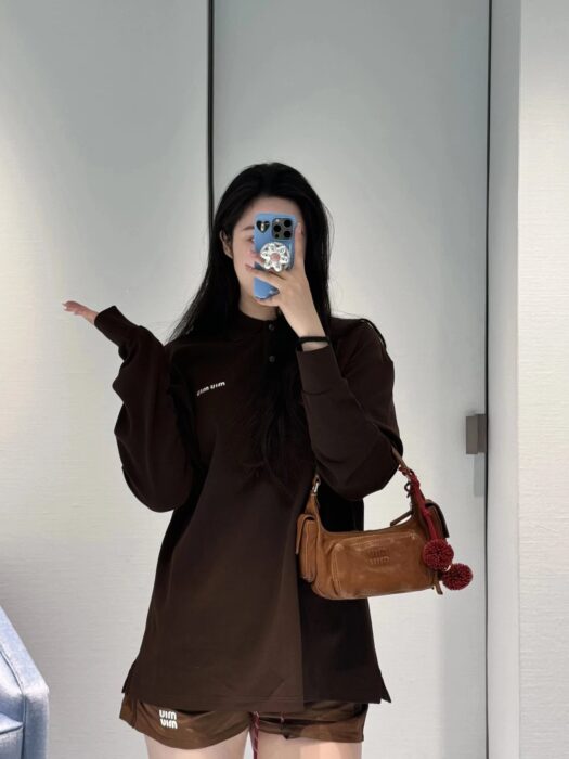 미우미우 자수 카라티 / 폴로 / 긴팔티 / 폴로티 2컬러 레플리카 미러급 SA급 S급 고퀄리티 하이엔드 최상급 의류 [남성여성공용] 21