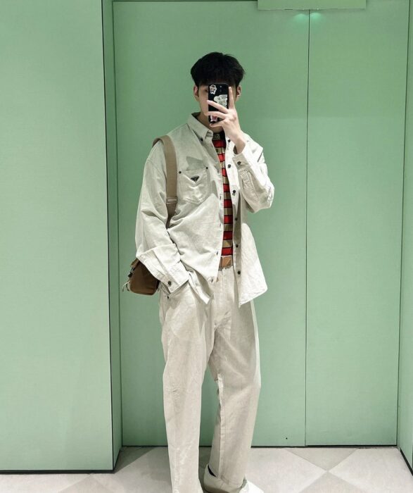 프라다 포켓 삼각로고 워싱 긴팔 셔츠 레플리카 미러급 SA급 S급 고퀄리티 하이엔드 최상급 의류 [남성여성공용] 3