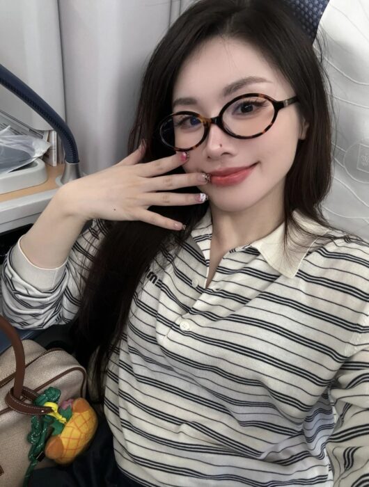 미우미우 코튼 저지 폴로 셔츠 아이보리 긴팔티 / 카라티 / 폴로티 레플리카 미러급 SA급 S급 고퀄리티 하이엔드 최상급 의류 [남성여성공용] 19