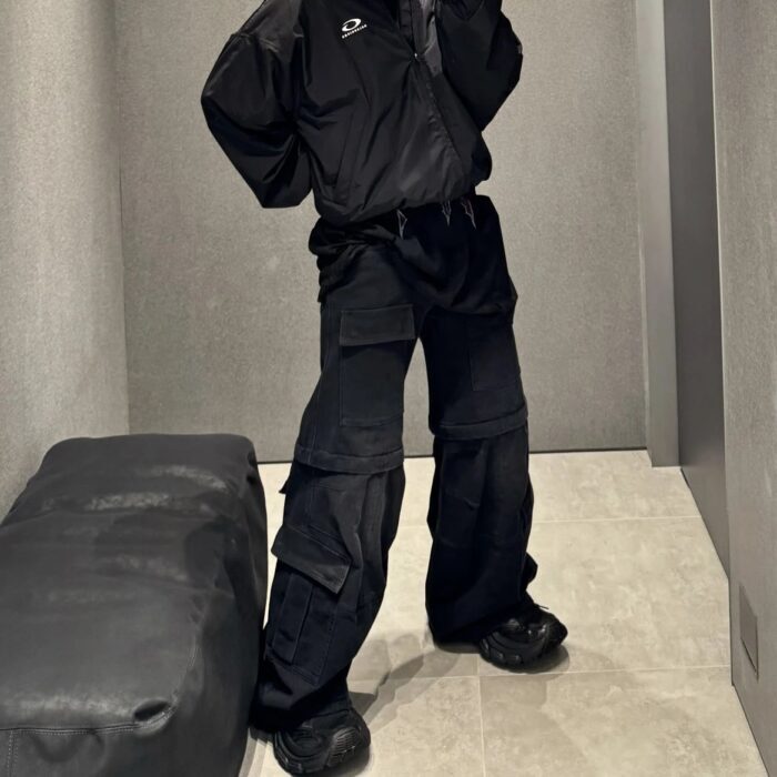 발렌시아가 플레어드 카고 팬츠 블랙 탈부착 팬츠 레플리카 미러급 SA급 S급 고퀄리티 하이엔드 최상급 의류 [남성여성공용] 10