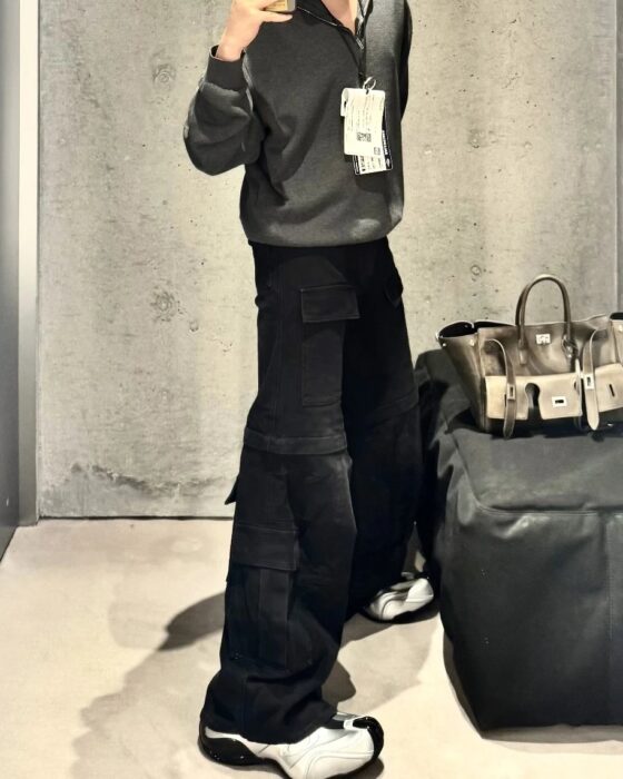 발렌시아가 플레어드 카고 팬츠 블랙 탈부착 팬츠 레플리카 미러급 SA급 S급 고퀄리티 하이엔드 최상급 의류 [남성여성공용] 12