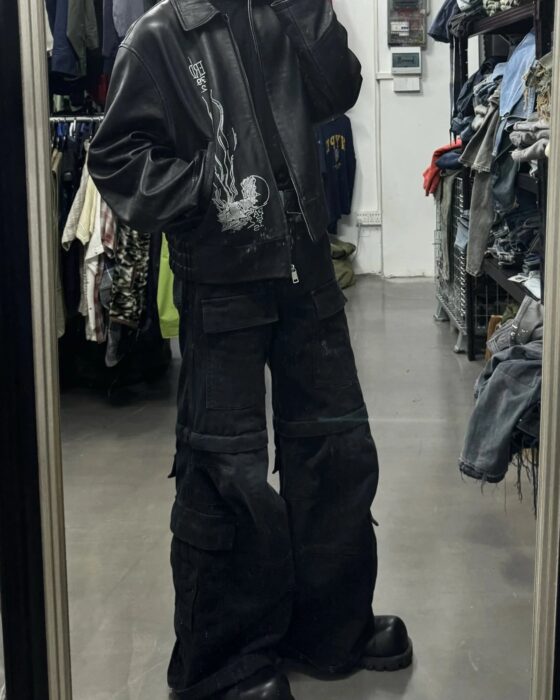 발렌시아가 플레어드 카고 팬츠 블랙 탈부착 팬츠 레플리카 미러급 SA급 S급 고퀄리티 하이엔드 최상급 의류 [남성여성공용] 16