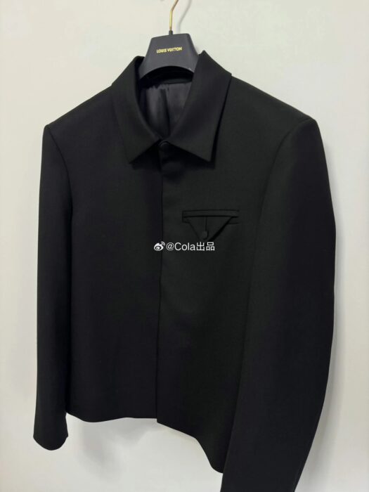 루이비통 캐쥬얼 뒷면 진주 모노그램 양복 상의 자켓 블랙 레플리카 미러급 SA급 S급 고퀄리티 하이엔드 최상급 의류 [남성여성공용] 5