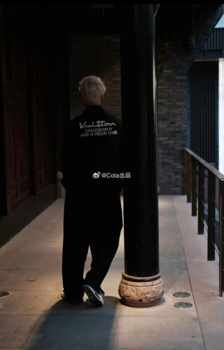 루이비통 캐쥬얼 뒷면 진주 모노그램 양복 상의 자켓 블랙 레플리카 미러급 SA급 S급 고퀄리티 하이엔드 최상급 의류 [남성여성공용] 18