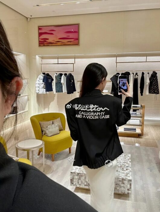 루이비통 캐쥬얼 뒷면 진주 모노그램 양복 상의 자켓 블랙 레플리카 미러급 SA급 S급 고퀄리티 하이엔드 최상급 의류 [남성여성공용] 23