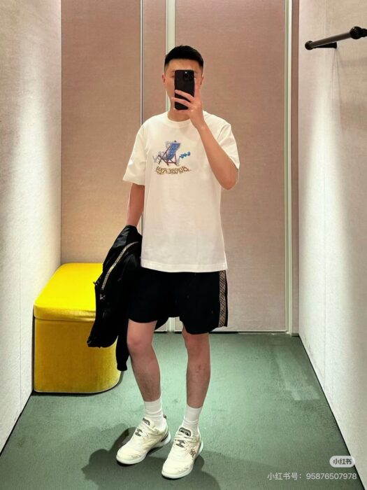 버버리 비치 선베드 프린트 반팔티 화이트 레플리카 미러급 SA급 S급 고퀄리티 하이엔드 최상급 의류 [남성여성공용]