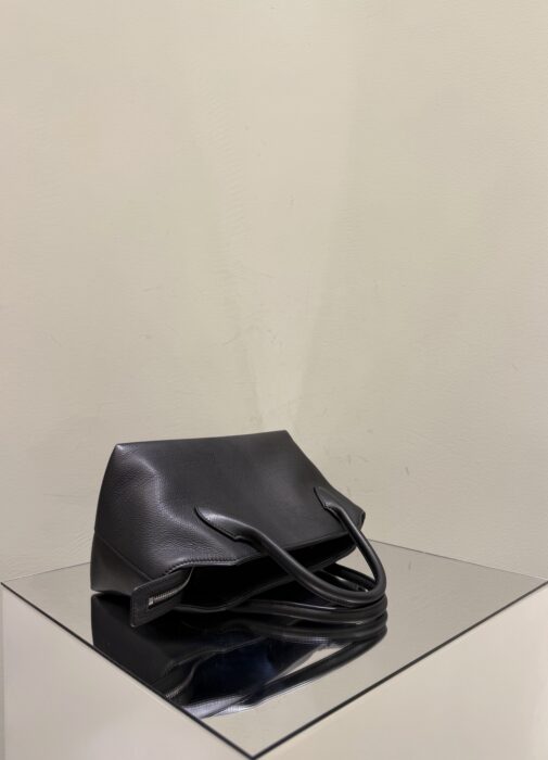 더로우 TERRASSE BAULETTO 테라쎄 바울레토 더블핸들 레더 숄더백 블랙 레플리카 미러급 SA급 S급 고퀄리티 최상급 하이엔드 가방 [여성] 6