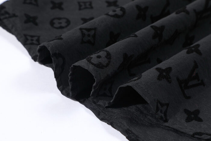 루이비통 모노그램 프라워 플록 긴팔 셔츠 레플리카 미러급 SA급 S급 고퀄리티 하이엔드 최상급 의류 [남성여성공용] 16