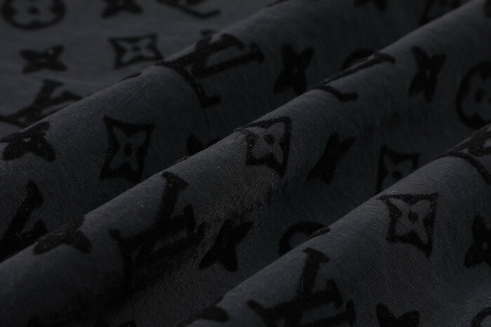 루이비통 모노그램 프라워 플록 긴팔 셔츠 레플리카 미러급 SA급 S급 고퀄리티 하이엔드 최상급 의류 [남성여성공용] 18