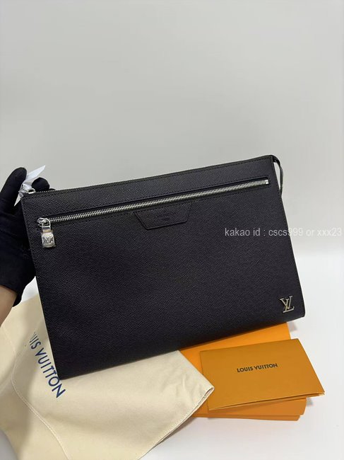 2026.04.07_[강ㅇㅇ 고객님 주문제품 검수사진] 루이비통 클러치백 레플리카 미러급 SA급 S급 고퀄리티 하이엔드 최상급 가방 2