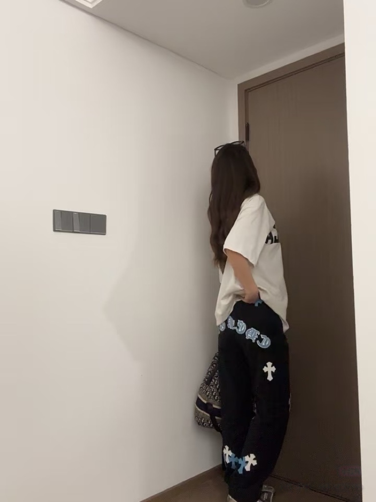 크롬하츠 블루 화이트 십자가 청바지 블랙 레플리카 미러급 SA급 S급 고퀄리티 하이엔드 최상급 의류 [남성여성공용] 2