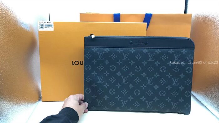 2026.03.06_[엄ㅇㅇ 고객님 주문제품 검수사진] 루이비통 클러치 레플리카 미러급 SA급 S급 고퀄리티 하이엔드 최상급 이미테이션 