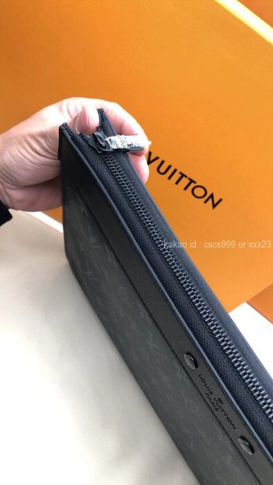 2026.03.06_[엄ㅇㅇ 고객님 주문제품 검수사진] 루이비통 클러치 레플리카 미러급 SA급 S급 고퀄리티 하이엔드 최상급 이미테이션  5