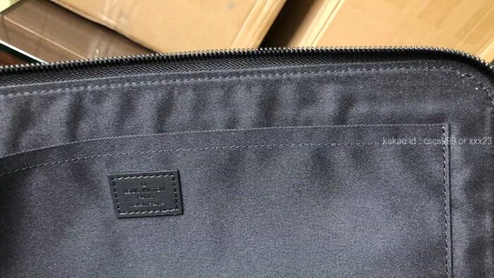 2026.03.06_[엄ㅇㅇ 고객님 주문제품 검수사진] 루이비통 클러치 레플리카 미러급 SA급 S급 고퀄리티 하이엔드 최상급 이미테이션  14