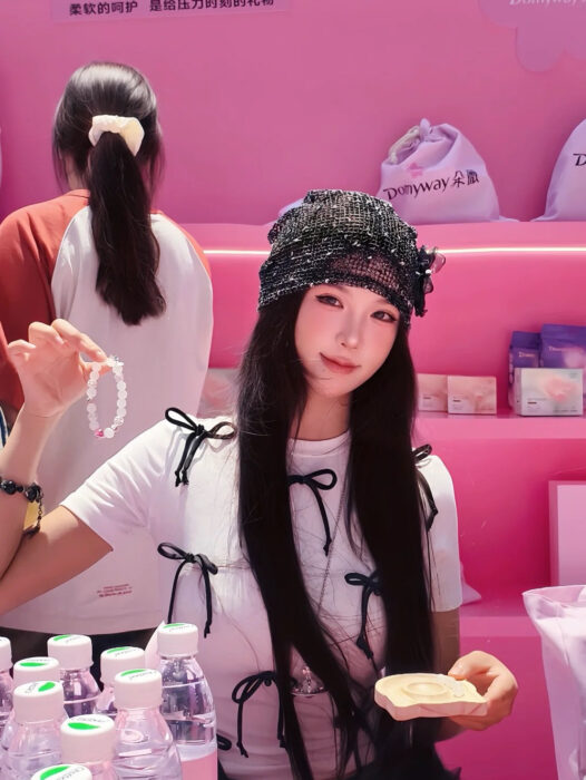 샤넬 CC로고 블랙 나비매듭 반팔티 레플리카 미러급 SA급 S급 고퀄리티 하이엔드 최상급 의류 [여성]