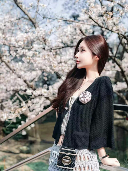 샤넬 베이직 단색 와이드 소매 가디건 블랙 레플리카 미러급 SA급 S급 고퀄리티 하이엔드 최상급 의류 [여성]