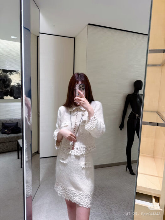 샤넬 플라워 펀칭 스커트 아이보리 레플리카 미러급 SA급 S급 고퀄리티 하이엔드 최상급 의류 [여성] 2