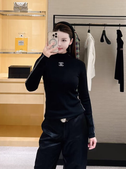 샤넬 CC로고 반하이넥 울 니트 블랙 레플리카 미러급 SA급 S급 고퀄리티 하이엔드 최상급 의류 [여성]