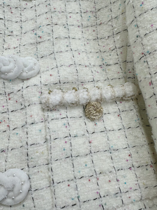 샤넬 버클 체크 트위드 자켓 아이버리 레플리카 미러급 SA급 S급 고퀄리티 하이엔드 최상급 의류 [여성] 9