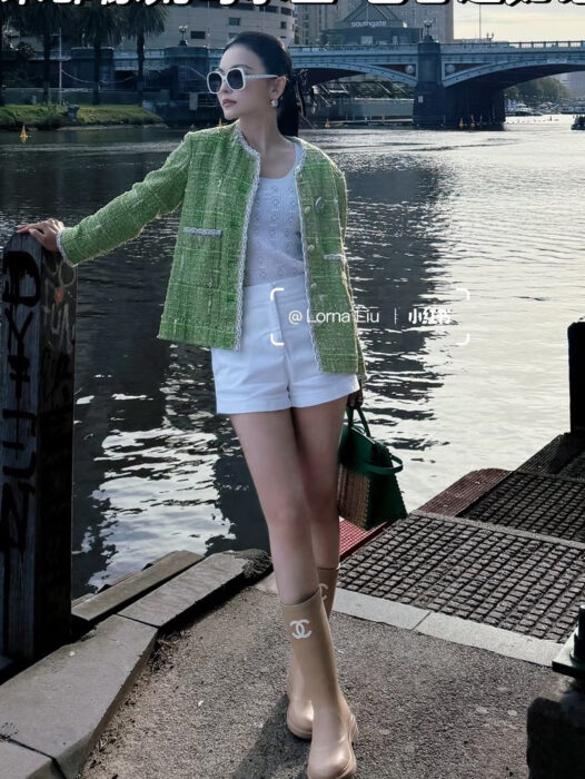 샤넬 트위드 페이크 레이어링 그린 자켓 탈부작 후드 레플리카 미러급 SA급 S급 고퀄리티 하이엔드 최상급 의류 [여성]