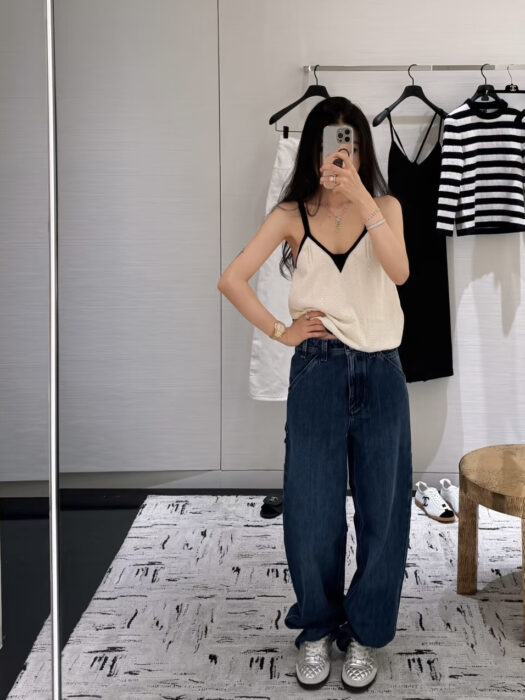 샤넬 26P 뒷면 CC로고 순색 청바지 블루 레플리카 미러급 SA급 S급 고퀄리티 하이엔드 최상급 의류 [여성]