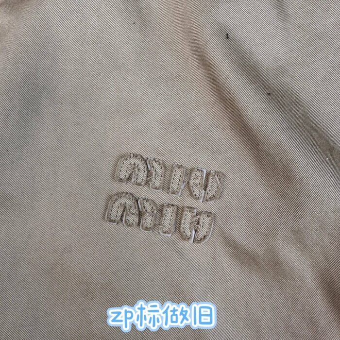 미우미우 모노그램 대미지 자켓 레플리카 미러급 SA급 S급 고퀄리티 하이엔드 최상급 의류 [남성여성공용] 24