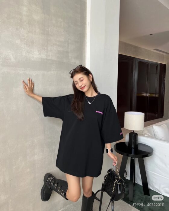 크롬하츠 핑크 모노그램 반팔티 블랙 레플리카 미러급 SA급 S급 고퀄리티 하이엔드 최상급 의류 [남성여성공용]