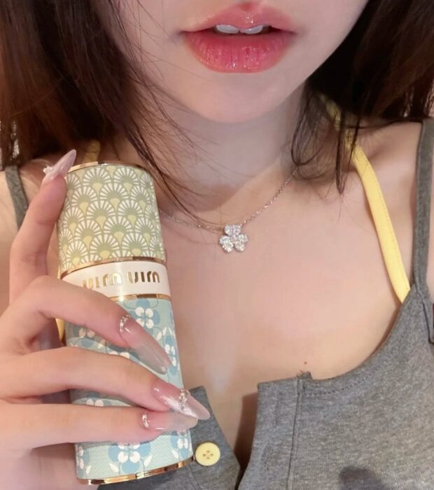 반클리프 스몰팬던트 풀세팅 프리볼 목걸이 레플리카 미러급 SA급 S급 고퀄리티 최상급 하이엔드 악세사리 [여성] 21