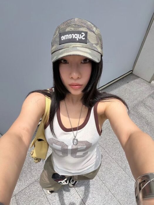 아크네스튜디오 그래픽 시스루 탱크탑 레플리카 미러급 SA급 S급 고퀄리티 하이엔드 최상급 의류 [여성] 19