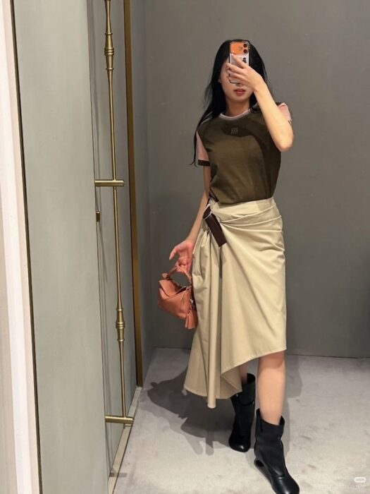 로에베 아나그램 블렌드 저지 티셔츠 레플리카 미러급 SA급 S급 고퀄리티 하이엔드 최상급 의류 [여성] 11