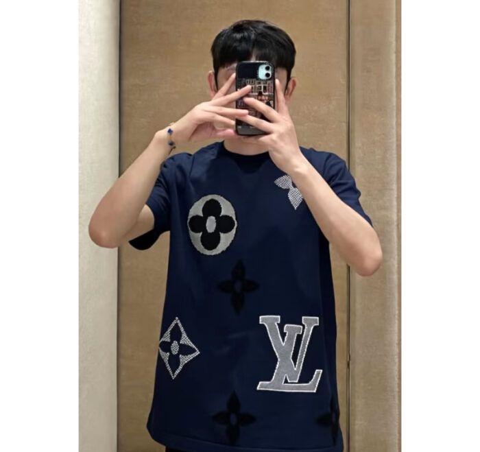 루이비통 모노그램 반팔 라운드 니트티셔츠 레플리카 미러급 SA급 S급 고퀄리티 하이엔드 최상급 의류 [남성여성공용] - thebest 15