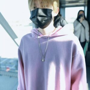 아크네스튜디오 프린트 디스트레스드 로고 후드티 레플리카 미러급 SA급 S급 고퀄리티 하이엔드 최상급 의류 [남성여성공용] [셀럽]