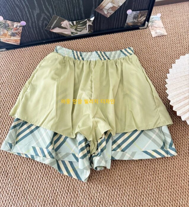 버버리 체크 민트 프리스타일 셔츠 반바지 세트 레플리카 미러급 SA급 S급 고퀄리티 하이엔드 최상급 의류 [여성] 9