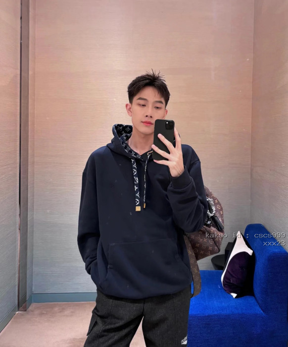 루이비통 LV 플로럴 로프 라인스톤 후드 스웨트셔츠 레플리카 미러급 SA급 S급 고퀄리티 하이엔드 최상급 의류 [남성여성공용] [셀럽] 12