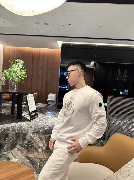 몽클레어 더블 프린트 스웨트셔츠 레플리카 미러급 SA급 S급 고퀄리티 하이엔드 최상급 의류 [남성여성공용] [셀럽] 5