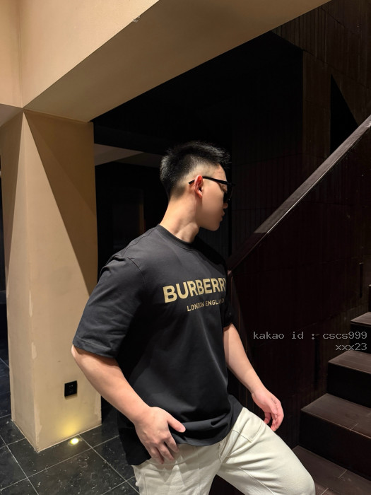 버버리 레터 프린트 크루넥 반팔 티셔츠 레플리카 미러급 SA급 S급 고퀄리티 하이엔드 최상급 의류 [남성여성공용] [셀럽] 4