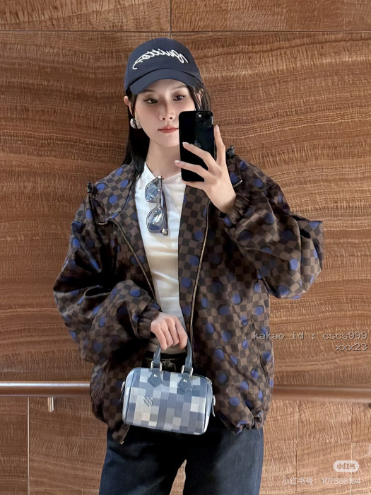 루이비통 다미에 도트 무늬 후드 트렌치 코트 레플리카 미러급 SA급 S급 고퀄리티 하이엔드 최상급 의류 [남성여성공용] [셀럽] 15