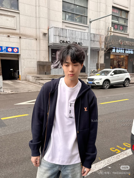 루이비통 LV 레터 라벨 가죽 후드집업 레플리카 미러급 SA급 S급 고퀄리티 하이엔드 최상급 의류 [남성여성공용] [셀럽] 16