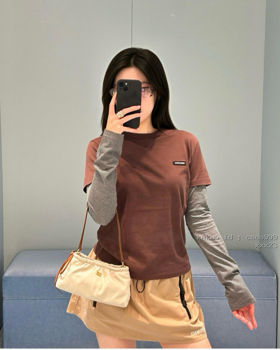 미우미우 스트라이프 긴팔 페이크 투피스 크루넥 티셔츠 레플리카 미러급 SA급 S급 고퀄리티 하이엔드 최상급 의류 [여성복] [셀럽] 3