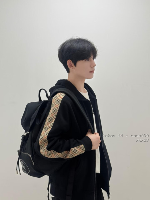 버버리 자수 체크 코튼 후드 재킷 레플리카 미러급 SA급 S급 고퀄리티 하이엔드 최상급 자켓 의류 [남성여성공용] [셀럽] 4