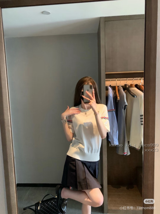 톰브라운 클래식 트리컬러 리본 파인 니트 반팔 티셔츠 레플리카 미러급 SA급 S급 고퀄리티 하이엔드 최상급 의류 [남성여성공용] [셀럽] 5