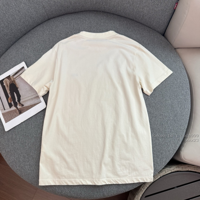 로에베 컬러 블록 아나그램 로고 자수 티셔츠 레플리카 미러급 SA급 S급 고퀄리티 하이엔드 최상급 의류 [여성복] [셀럽] 5