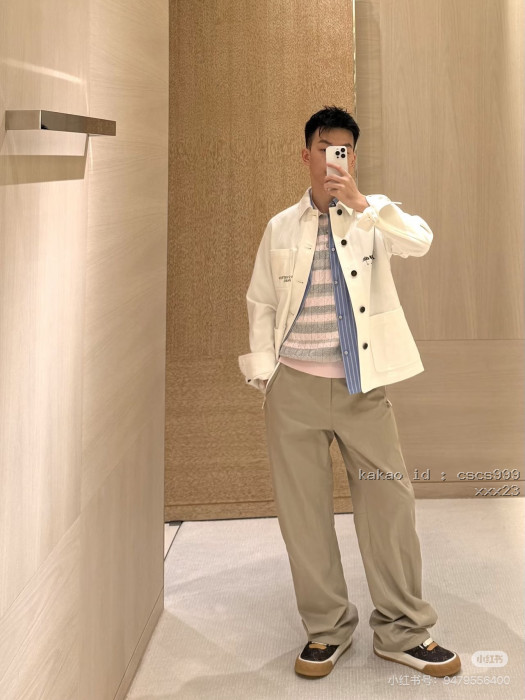 루이비통 LV 펀 심볼 프린트 워크웨어 캔버스 데님 재킷 레플리카 미러급 SA급 S급 고퀄리티 하이엔드 최상급 의류 [남성여성공용] [셀럽] 12